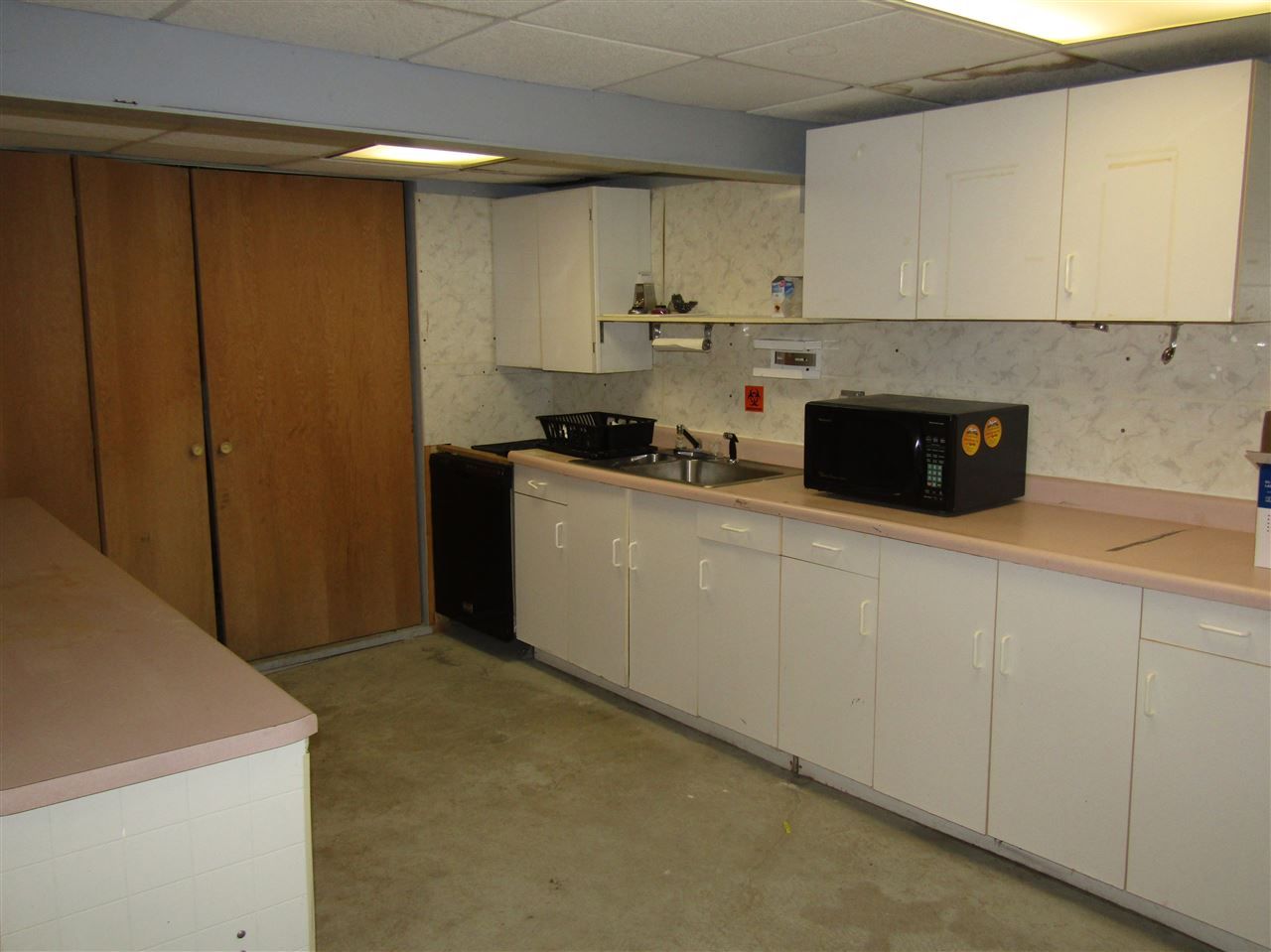 941 N Washington St, Janesville, WI 53548